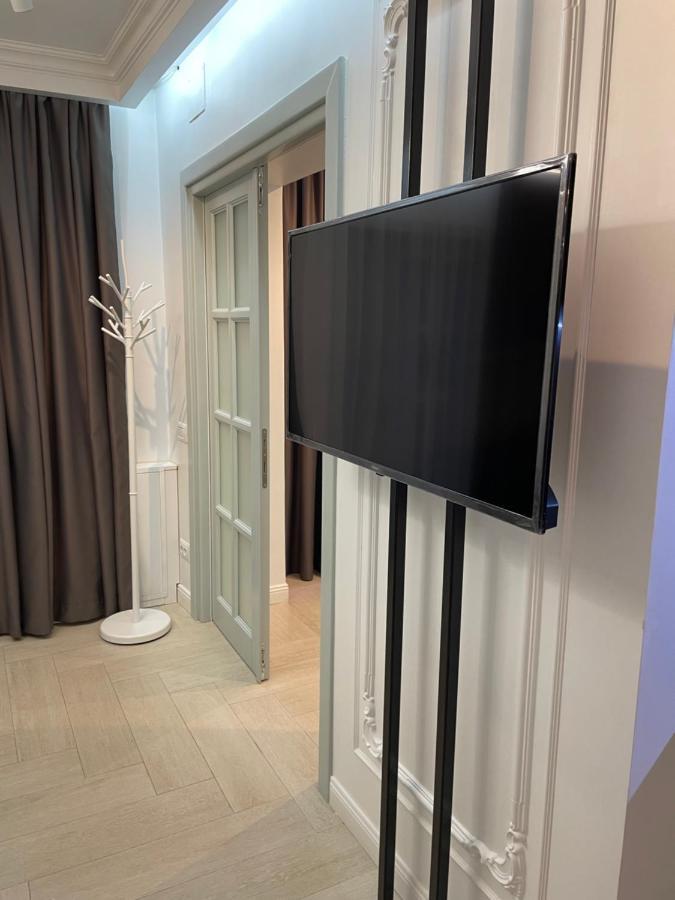 Luxury City Studios Curtea de Argeş Extérieur photo