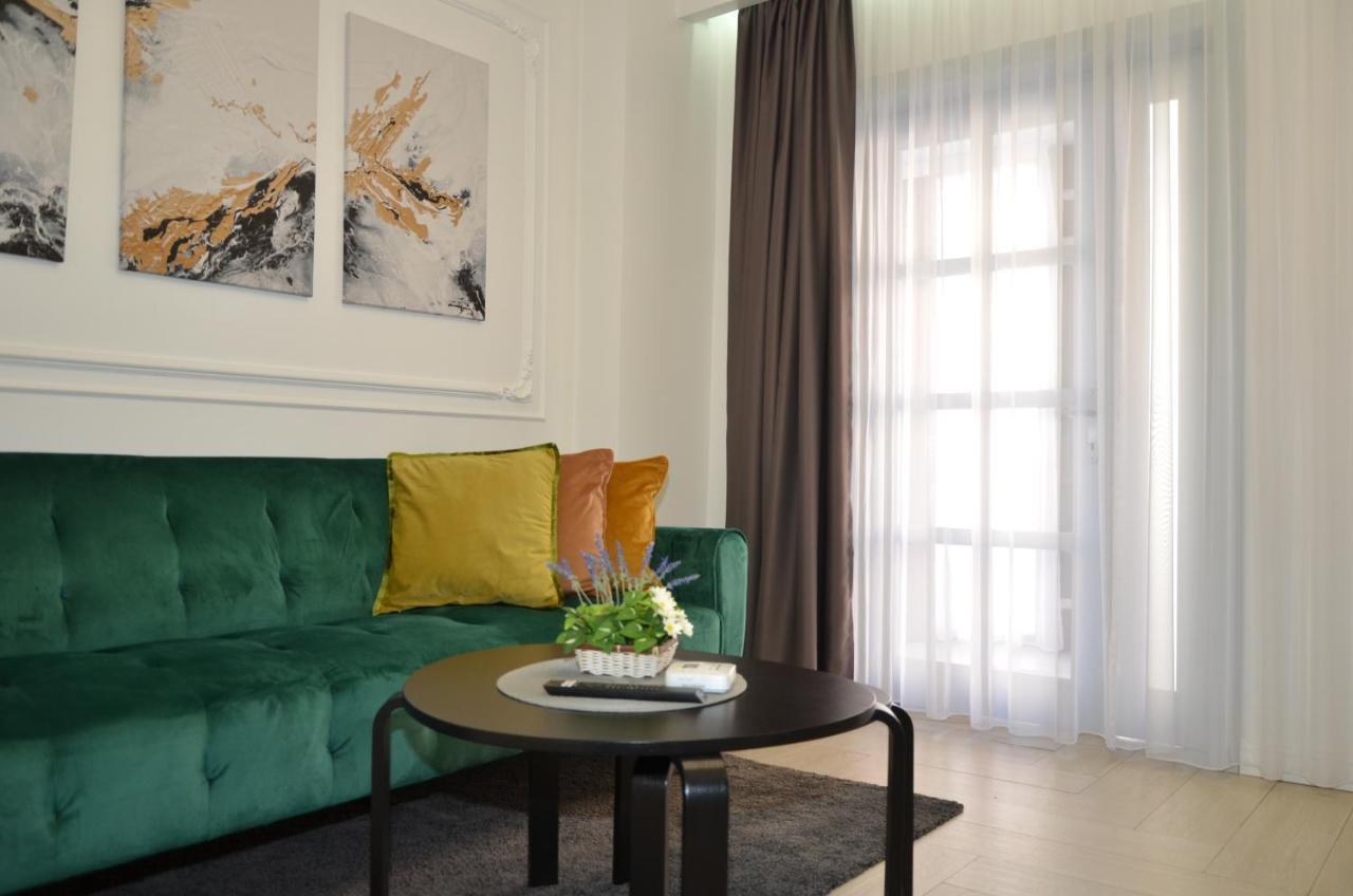 Luxury City Studios Curtea de Argeş Extérieur photo